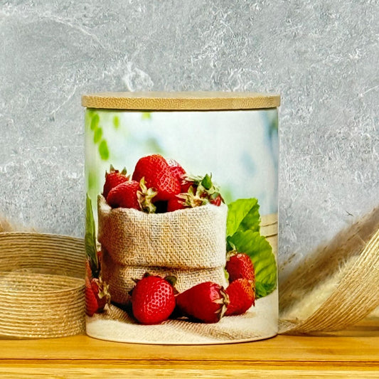 9 Ounce Strawberry Shortcake Coconut Blend Ceramic Jar Candle
